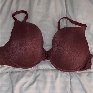 Victoria’s Secret t shirt bra